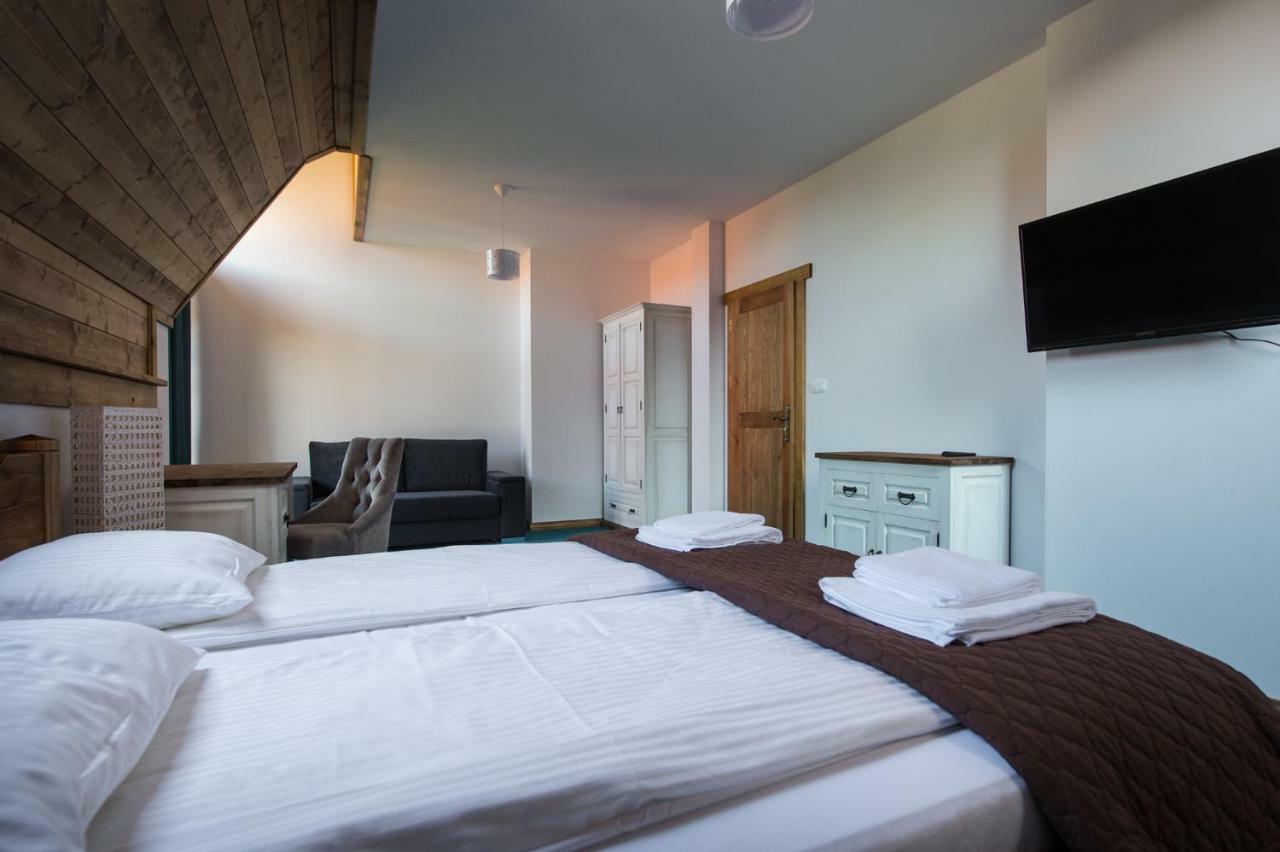 Dwor U Papuga Apartment Ruciane-Nida Luaran gambar