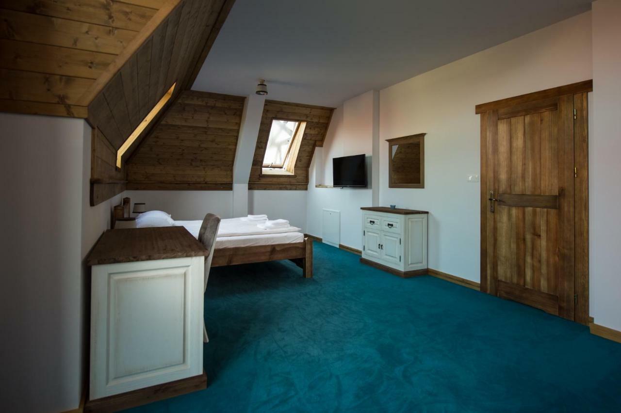 Dwor U Papuga Apartment Ruciane-Nida Luaran gambar